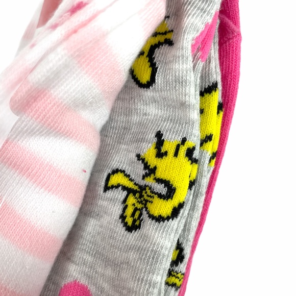 Peanuts Snoopy and Woodstock Valentine’s Socks - Picture 4 of 7